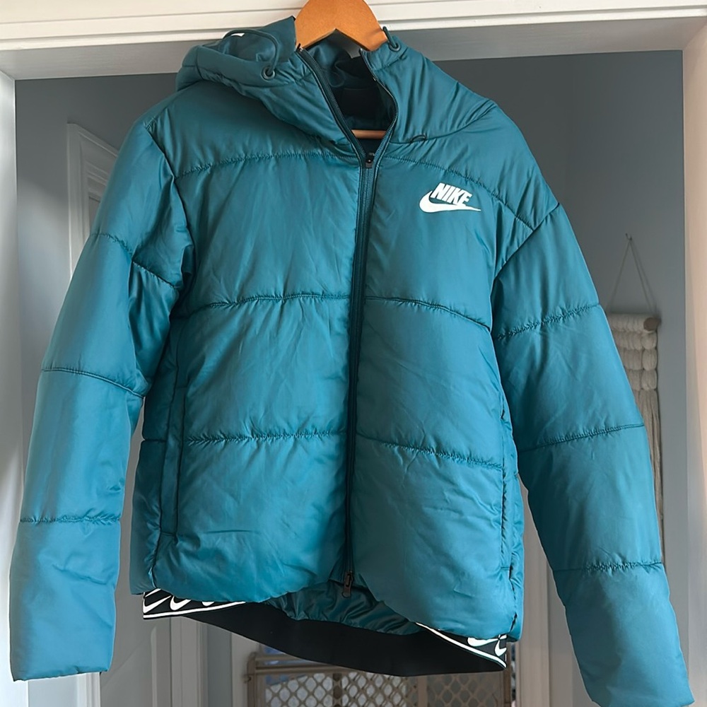 Teal puffer jacket!